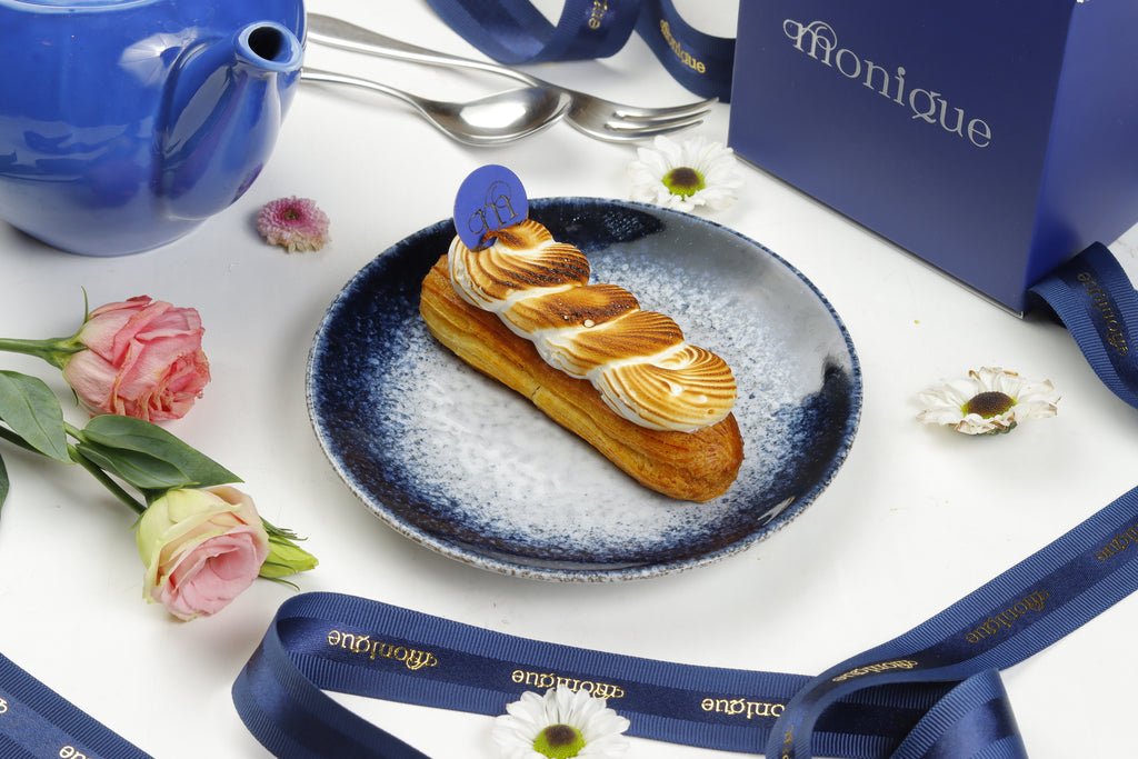 Les Éclairs
