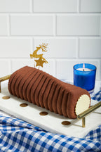 La Bûche - Dark Chocolate & Salted Caramel